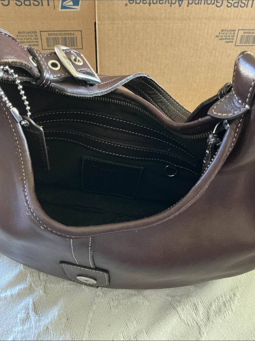 Coach shoulder bag with matching wallet, dark brown and dust bag. - Picture 3 of 12